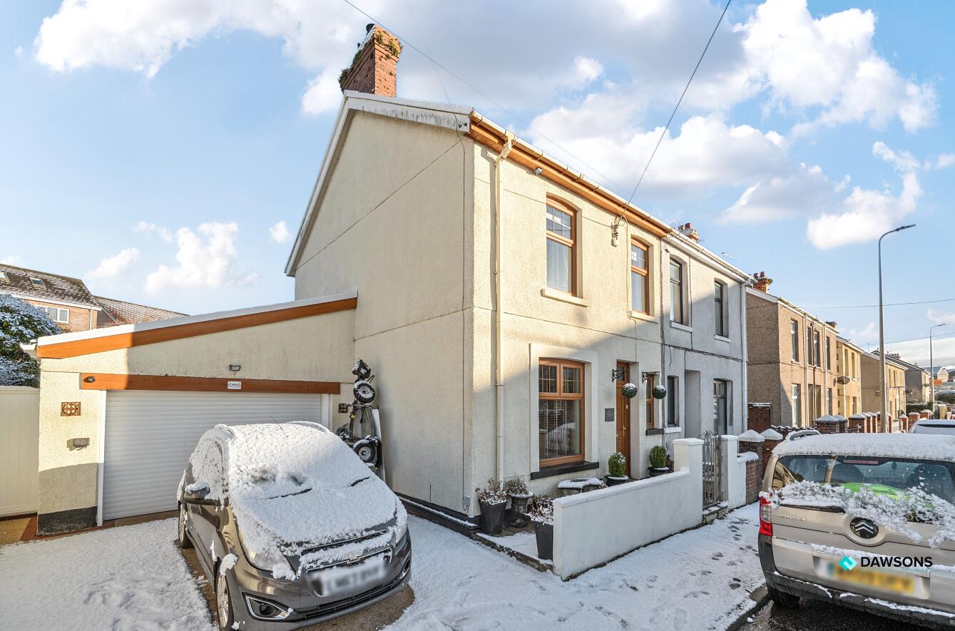 Pwll Road, Llanelli, SA15 4AP